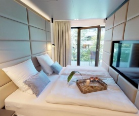 White Pearl Apartment 1.15